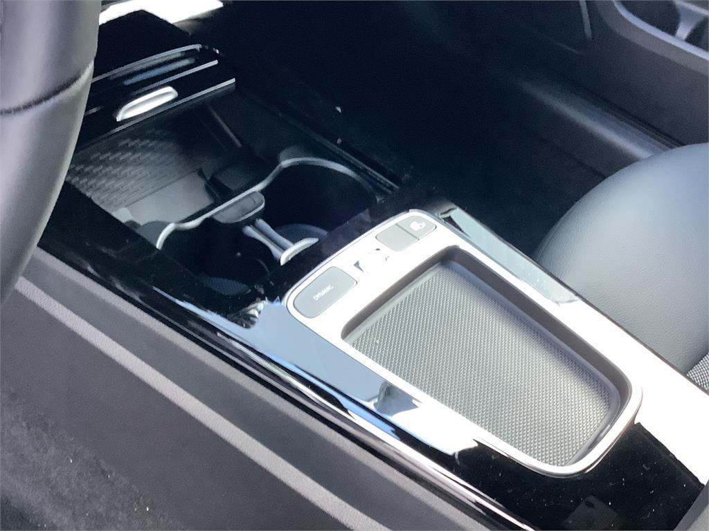 MERCEDES-BENZ Clase A 250 e en Adarsa Oviedo - Foto 8